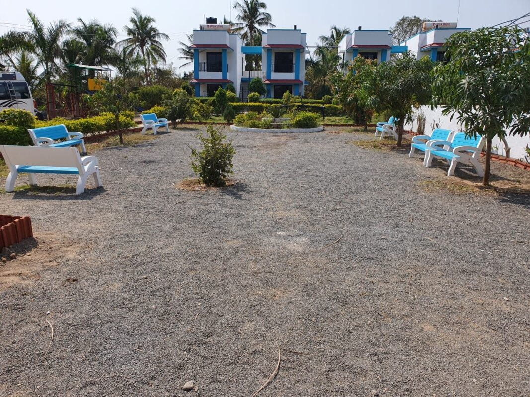 camp-leo-farm-03